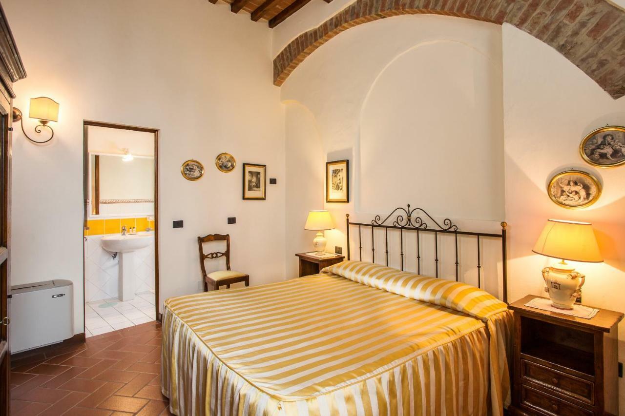 Castello Di Fulignano Isalfredo Ground Floor Apartment 圣吉米纳诺 外观 照片